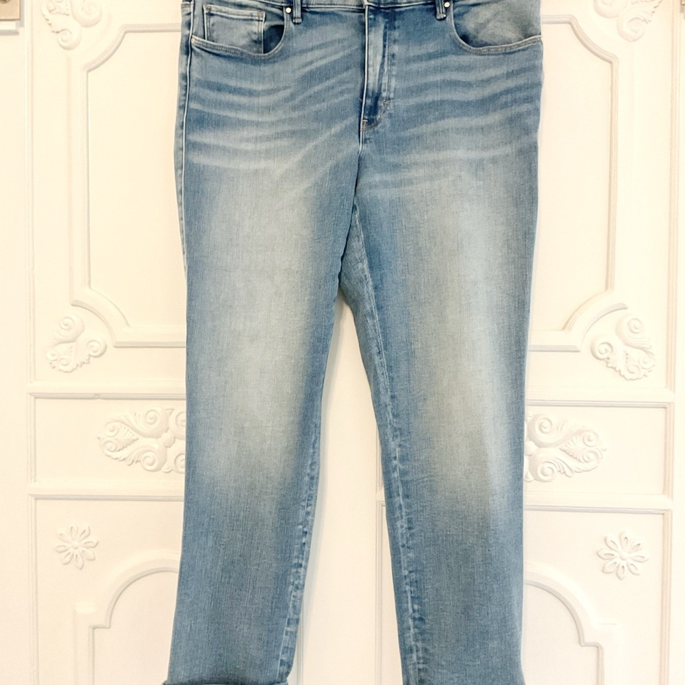 White House black market light Blue Jeans sz 12 Long with a silver abstract cuff